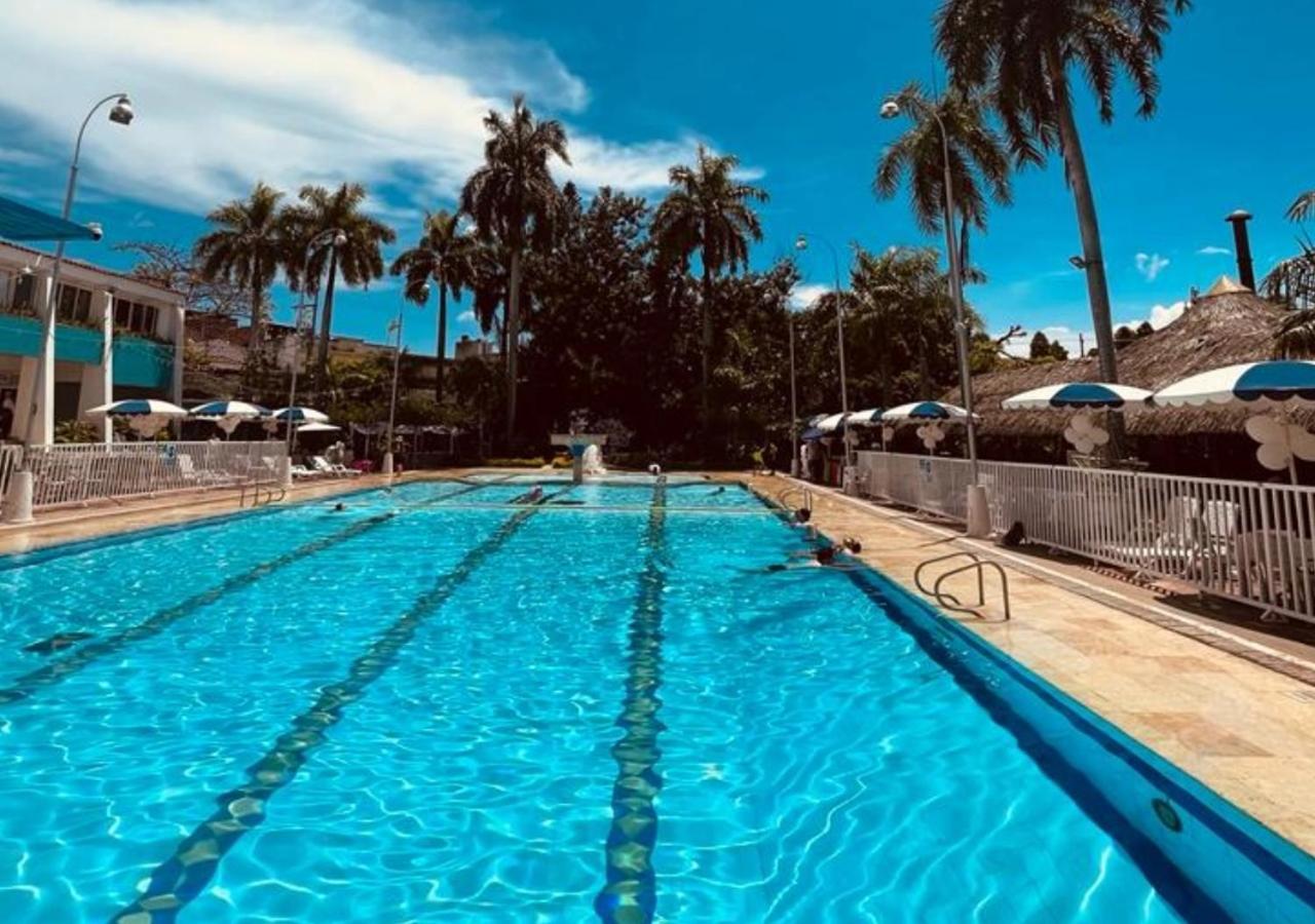 Hotel Bachue Girardot Exterior foto