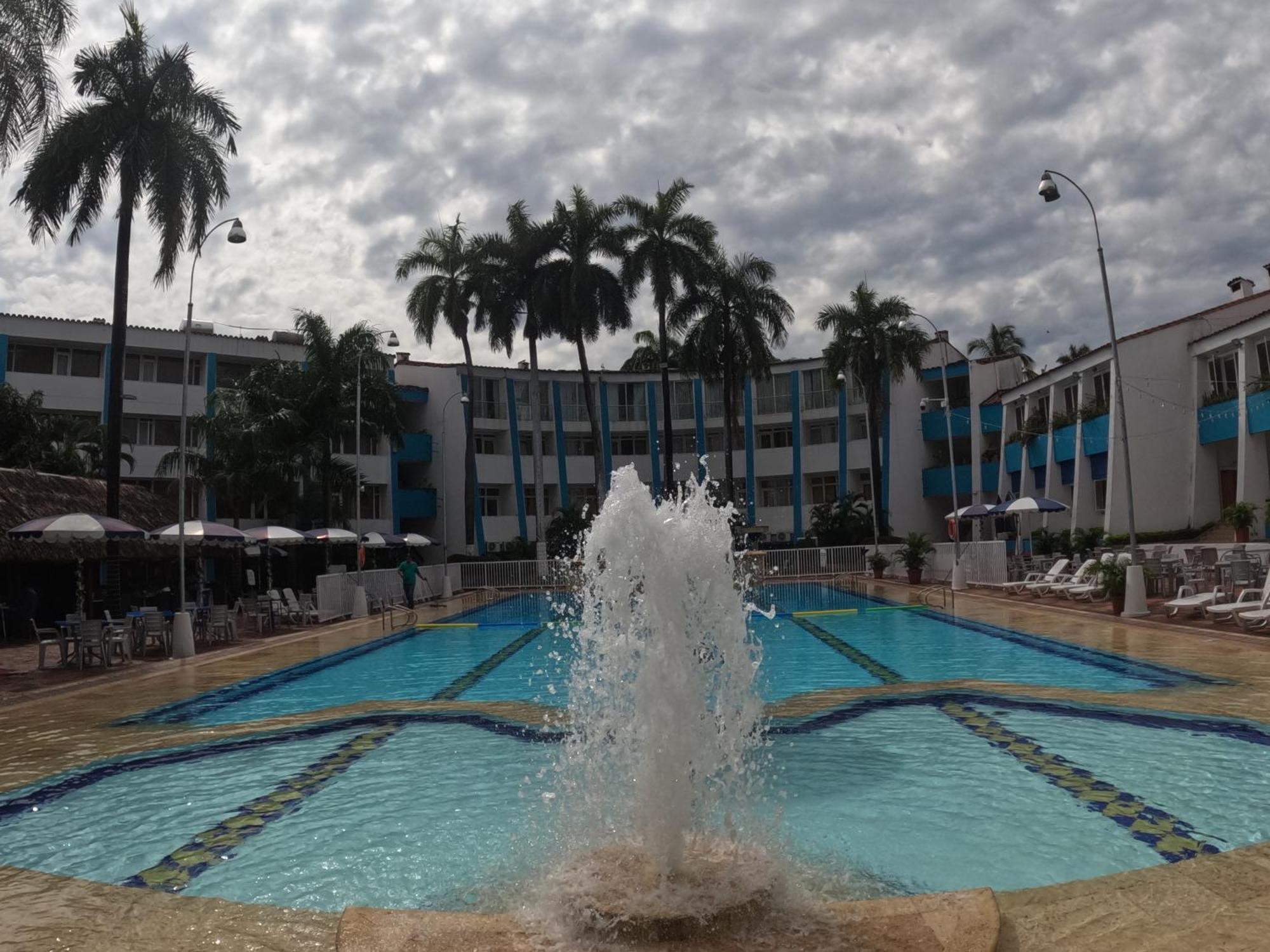 Hotel Bachue Girardot Exterior foto
