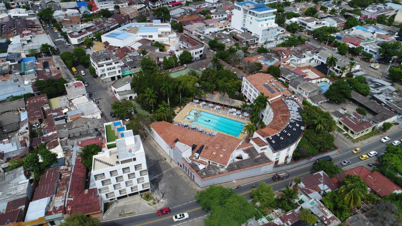 Hotel Bachue Girardot Exterior foto